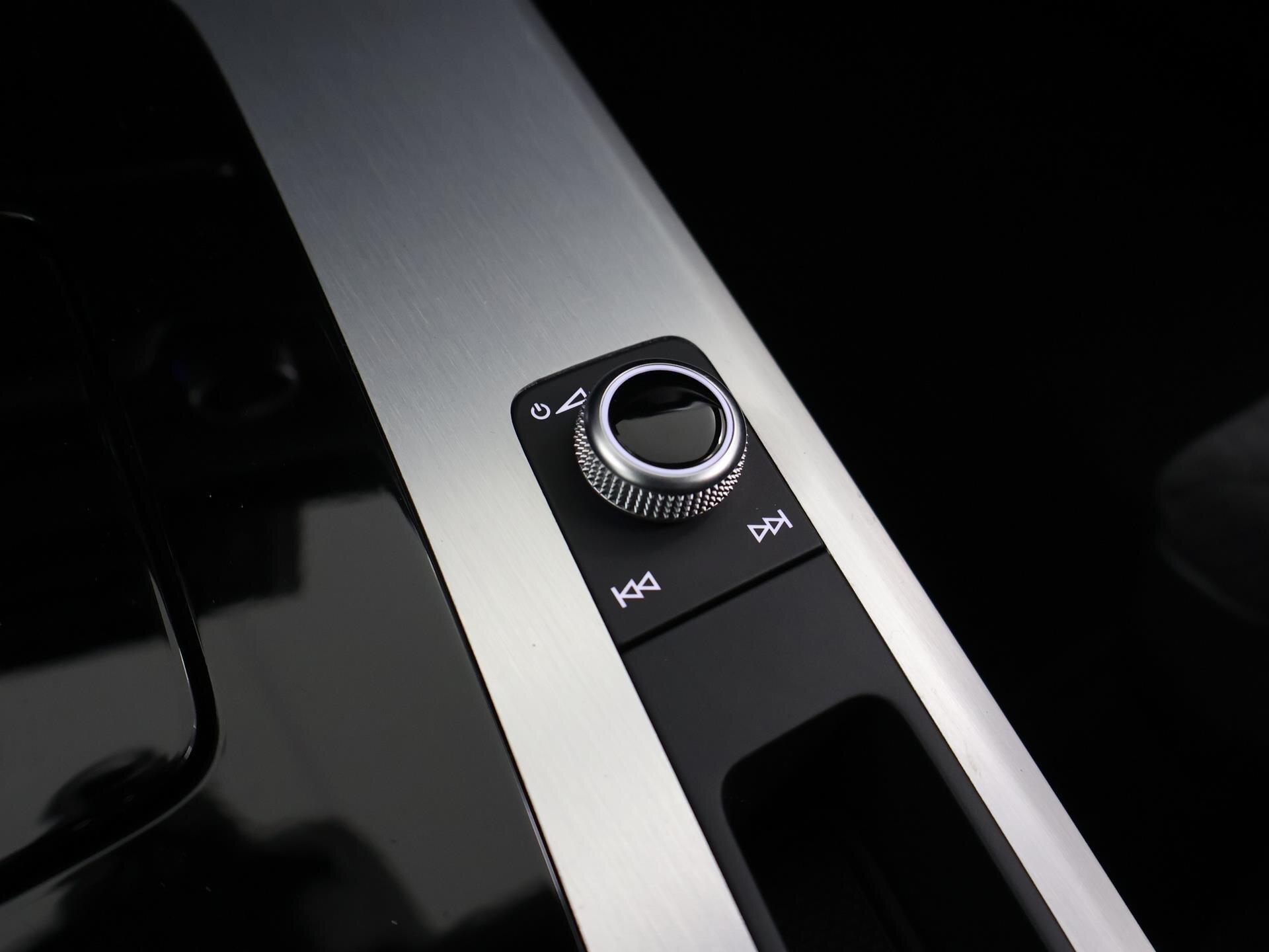 2022 Audi Q5 55 TFSI e Quattro S Line