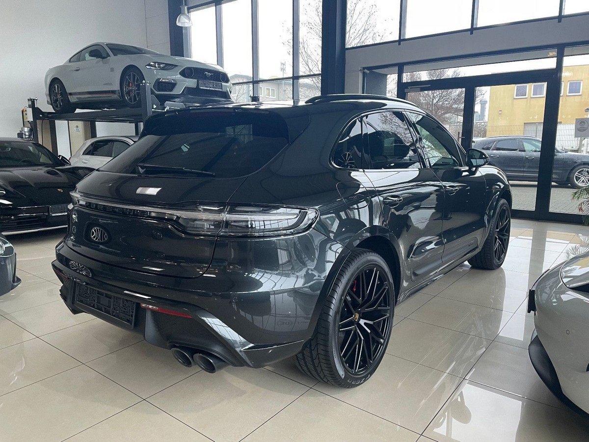 2022 Porsche Macan GTS PDK