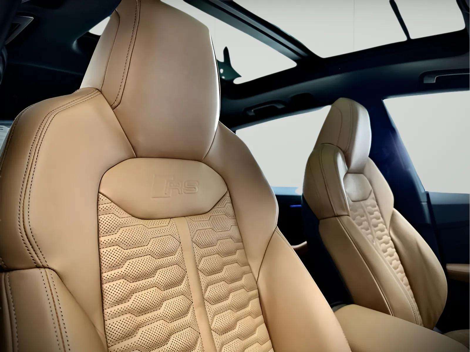 2023 Audi SQ7 TFSI Quattro